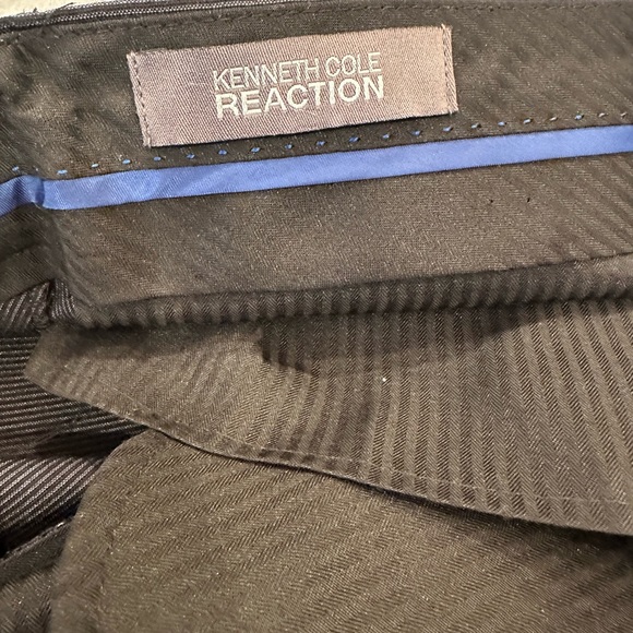 Kenneth Cole Reaction dark grey suit with stripe, very faint. - Picture 7 of 8